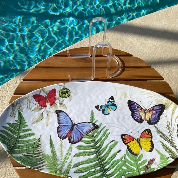 19 inch by 10 inch Plastic Butterfly Tray with plastic easel - Picture 3 of 6